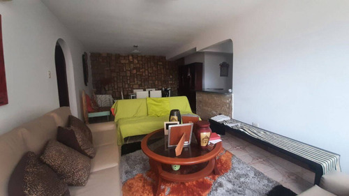 Imagen 1 de 13 de 141284 Cómodo Y Amplio Apartamento En Venta En Las Quintas Naguanagua - Carmen María González 0412.4359728
