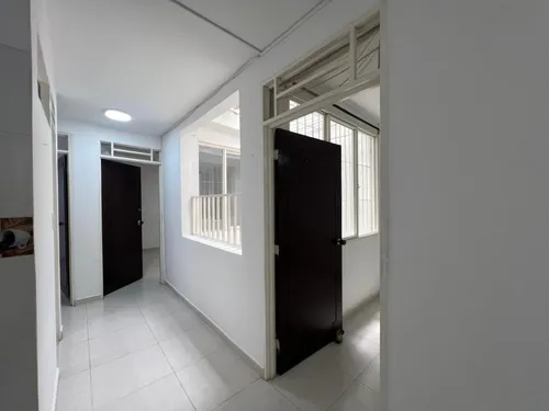 Casa En Venta En Los Andes B - La Riviera. Cod V8014567