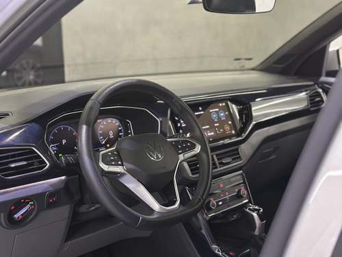 Volkswagen T-Cross 1.0 200 TSI TOTAL FLEX COMFORTLINE AUTOMÁTICO