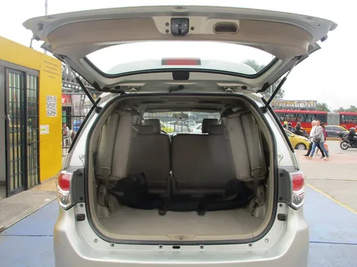 Toyota Fortuner Sr5 4x2 2700cc At Aa