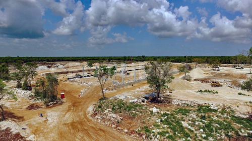 Bodegas En Venta En Próxima Central De Abastos En Playa Del Carmen P3395