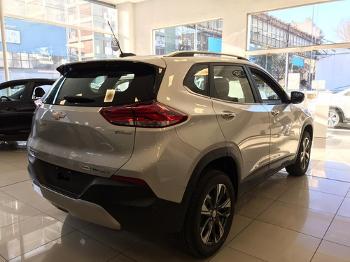 Chevrolet Tracker Premier New 9- Fym