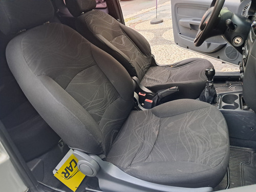 Fiat Strada 1.4 Hard Working Cab. Dupla Flex 3p