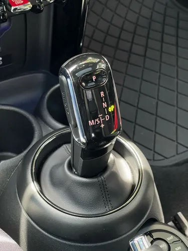 Mini John Cooper Works Iconic 2.0 Turbo Automático