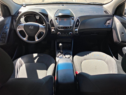 Hyundai Tucson 2010 Automatica Inmaculada Financio Permuto