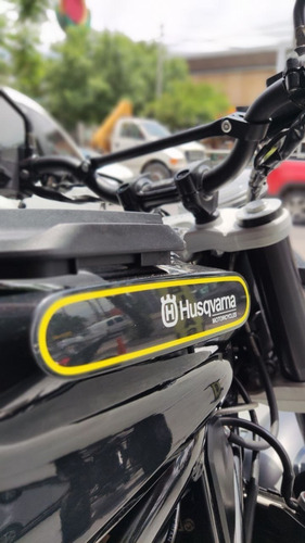 Husqvarna Svartpilen 401 Mod.2020