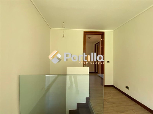 Departamento En Arriendo Ubicado En Estoril