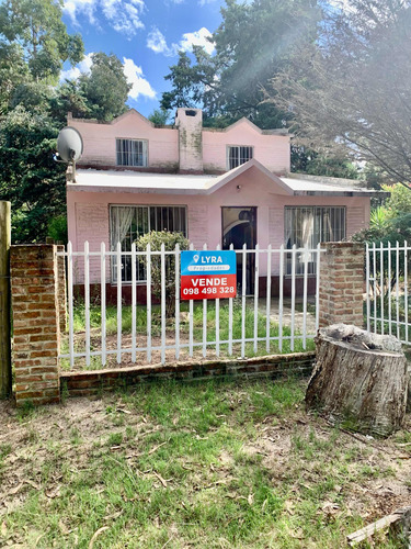 Vendo Hermosa Casa Santa Ana, 2 Pisos, 2 Dormitorios, Parrillero!