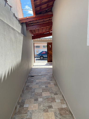 Imagem 9 de 11 de Casa Na Praia De Mongaguá Com Piscina Ref. 667