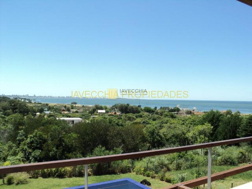 Imagen 2 de 30 de Venta De Casa De 3 Dormitorios En Punta Ballena Con Vista Al Mar