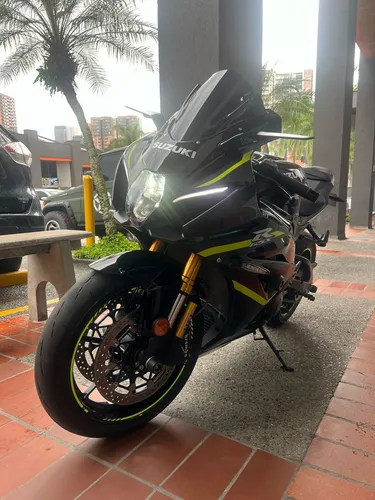 Suzuki Gsx R 1000r Mod 2023 (color Exclusivo)