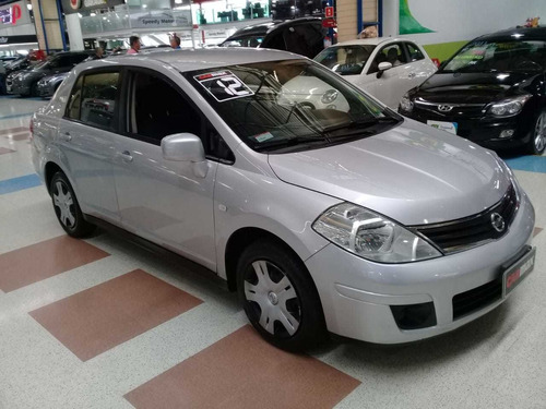 Nissan Tiida Sedan 1.8 Flex Completo