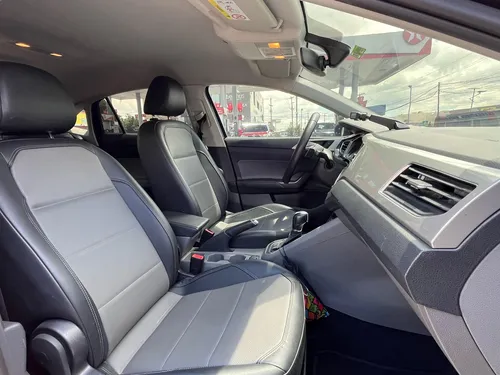Volkswagen Virtus Highline 1.6cc AT AA 4X2