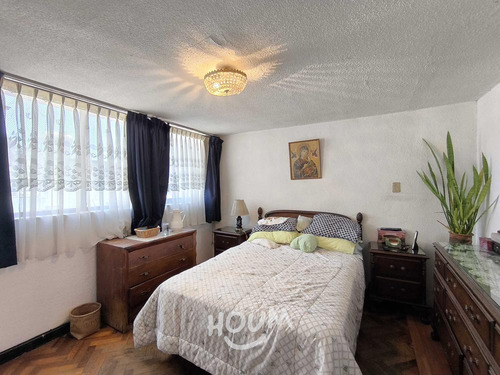 Casa En Prado Churubusco, Coyoacán Con 4 Recámaras, 321 M², Id: 140959
