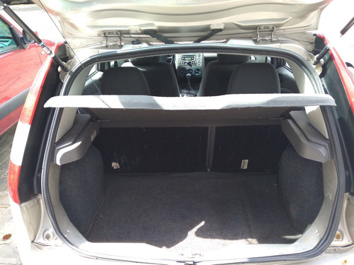Ford Fiesta/06 1.6 Ambiente,m/buen Estado!,oport (mb)