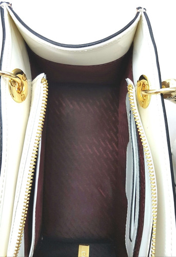 Imagem 5 de 5 de Bolsa Feminina De Couro Transversal Média Clássica Marca