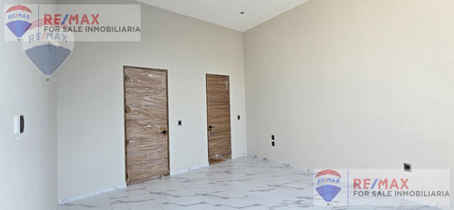 Venta De Casa Nueva En Lomas De Atzingo, Cuernavacaclave 4893