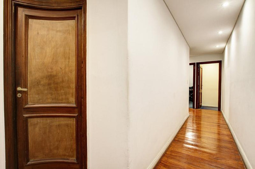 Oficina En Venta En San Nicolas
