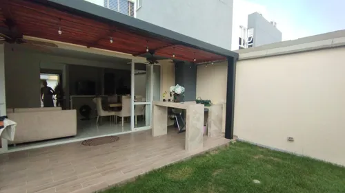 Casa En Venta En Pance. Cod V11504