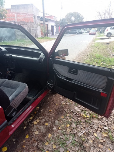 Imagen 12 de 13 de Fiat Uno 1.6 Scr