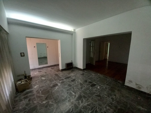 Imagen 9 de 30 de Venta Casa 5 Ambientes Mataderos Con Galpon
