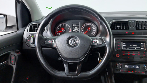 Imagen 11 de 21 de Volkswagen Polo 1.6 Comfortline