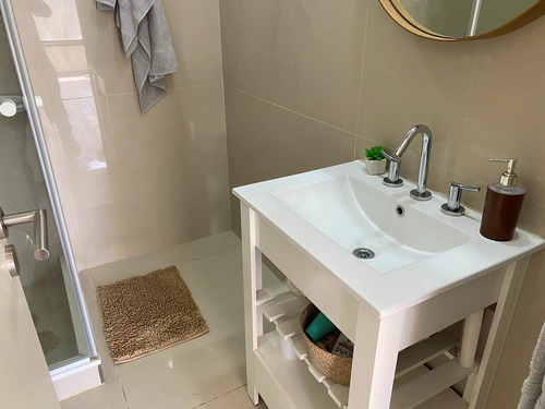 Casa En Venta :: 3 Amb :: Leloir Village :: Barrio Cerrado