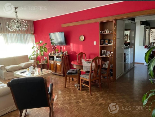Apartamento - Centro - De Categoría, Venta O Alq. Lugar Para 2 Vehículos