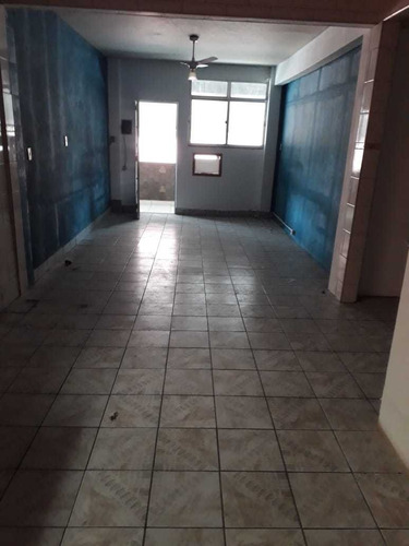 Casa De Condomínio À Venda Na Avenida Marechal Fontenelle, Vila Militar, Rio De Janeiro - Rj - Liv-6055