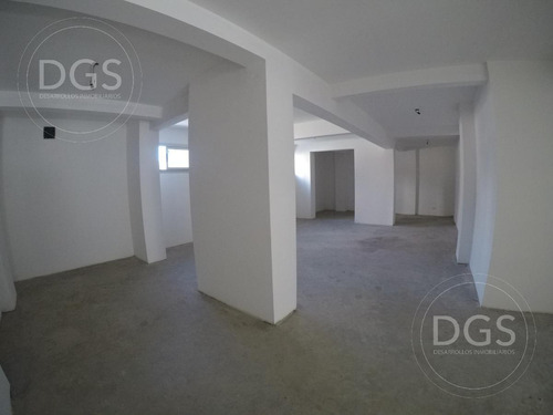 Imagen 23 de 25 de Amplio Local De 180m2 En Zona Estratégica De Lomas De Zamora