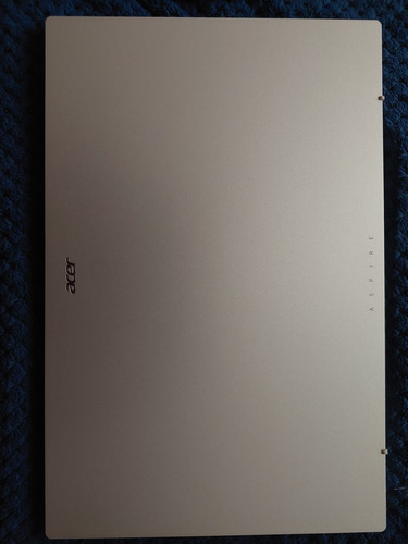 Laptop Accer Aspire 3