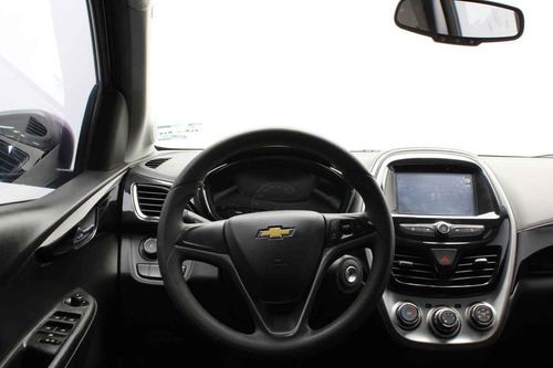 Imagen 13 de 15 de Chevrolet Spark 2017 5p Ltz L4/1.4 Man