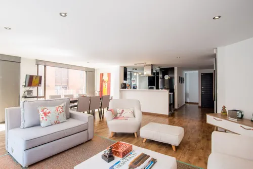 Apartamento En Venta En El Chicó. Cod V4342