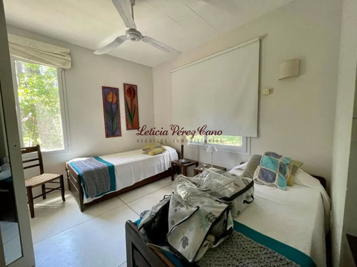 Imagen 13 de 16 de Venta Casa De 4 Dormitorios En Laguna Blanca, Manantiales