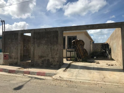 Imagen 13 de 14 de Casa En Venta En Punto Fijo Sector Jayana. Los Taques. Precio Especial. Cod Ref 22-16772 Tlf 04146954944