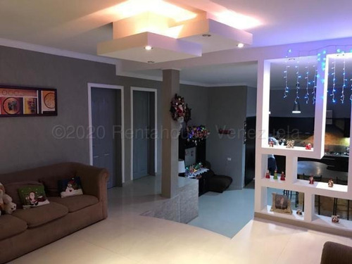 Imagen 9 de 12 de Casa Con Piscina En Venta Barata En Maracaibo