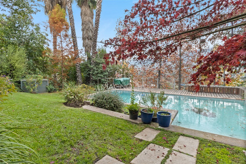 Casa En Venta De 5 Dorm. En Lo Barnechea