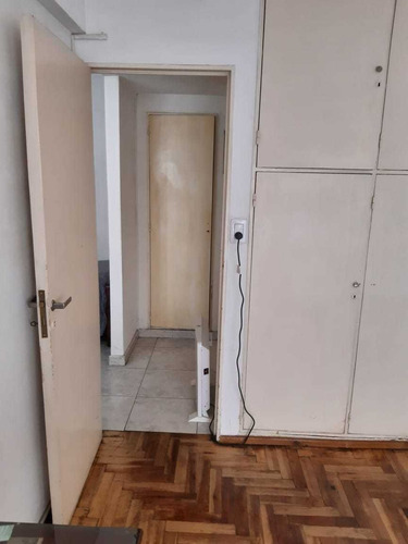Imagen 2 de 14 de Departamento Dos Ambientes Con Balcón En Once En Venta