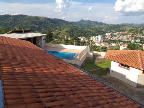 Casa Na Montanha Em Lindoia, A 5 Minutos Do Centro, Lugar Calmo E Seguro Para Quem Quer Sossego Realmente.