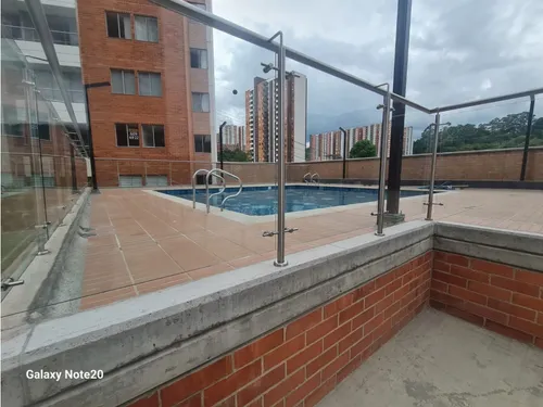 Apartamento Para La Venta En Itagui Chimeneas