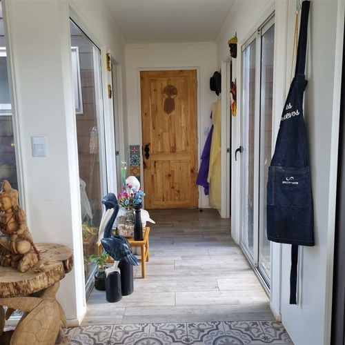 Imagen 8 de 22 de A Minutos De Frutillar Se Vende Linda Y Cómoda Casa