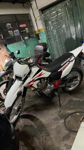 Honda Xr 250 Tornado 2023. 293 Muchisimos Accesorios, Nueva
