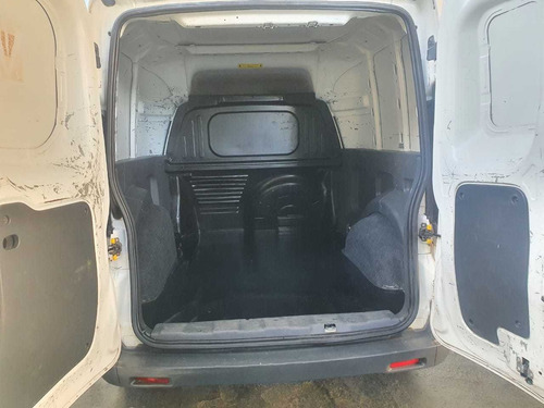 Imagem 7 de 14 de Fiat Fiorino 2016 1.4 Basico