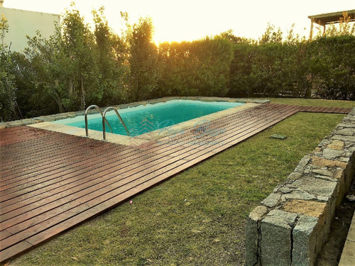 Imagen 7 de 30 de Casa En Punta Piedras.