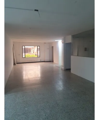 Local Comercial En Itagui, Centro De La Moda