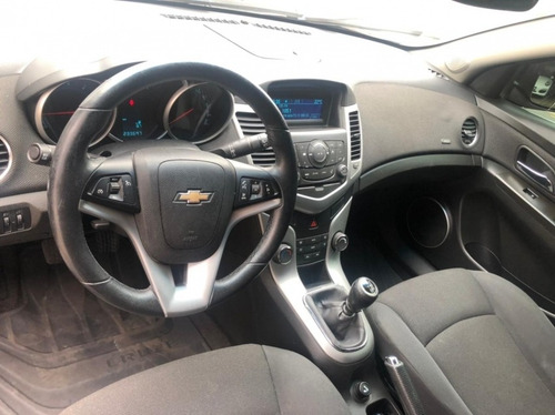 Imagem 9 de 10 de Chevrolet Cruze Lt 1.8
