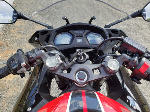 Imagem 5 de 9 de Honda Cbr 650 F Abs 2018/2019