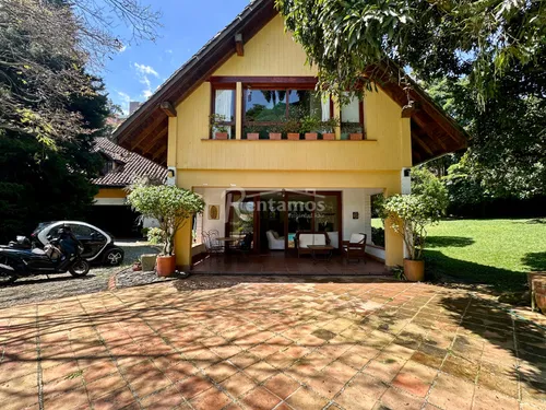 Casa En Arriendo En Loma De San José. Cod A776095