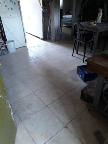 Imagen 3 de 11 de Chalet En Venta En Ituzaingo Norte