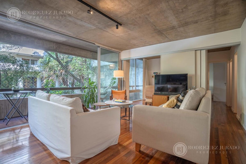 Imagen 5 de 30 de Modeno Departamento Único En Su Estilo Con Cochera - Acassuso - San Isidro